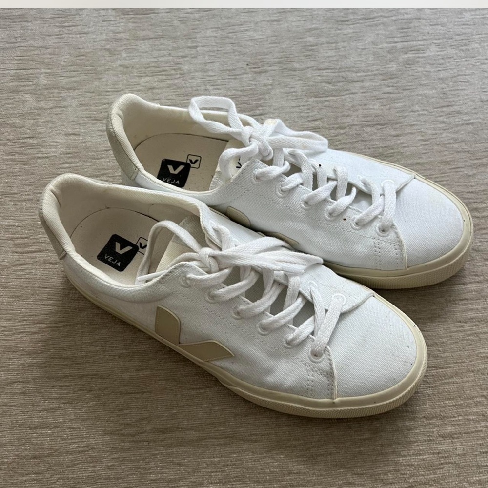Veja sneakers